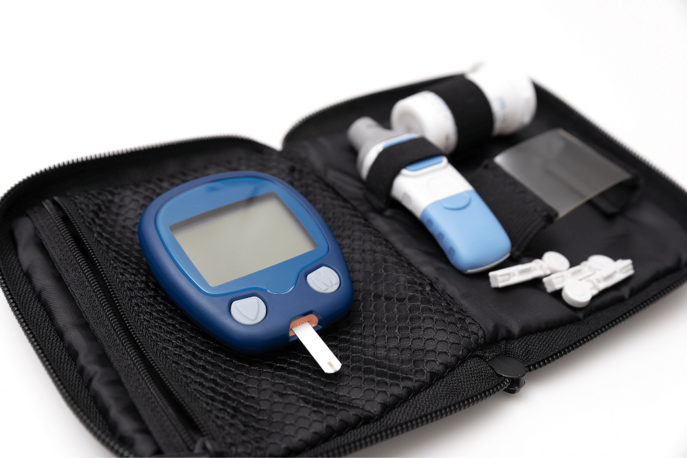 Kit para medir a glicemia de pacientes com diabetes
